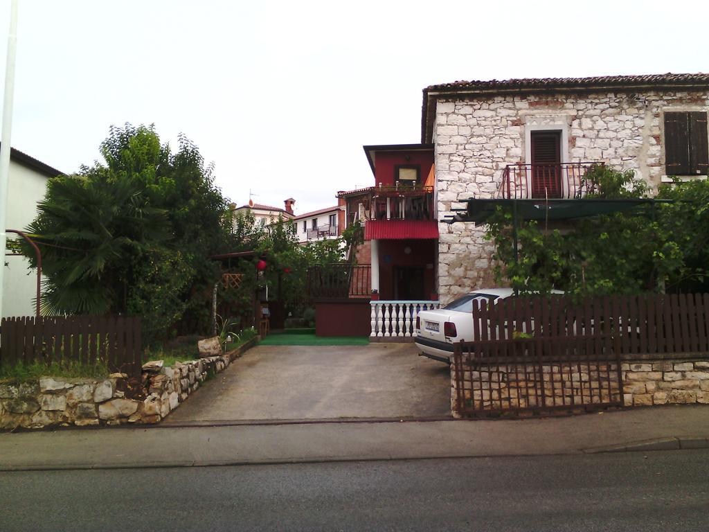 Apartments Katarina Umag Bagian luar foto