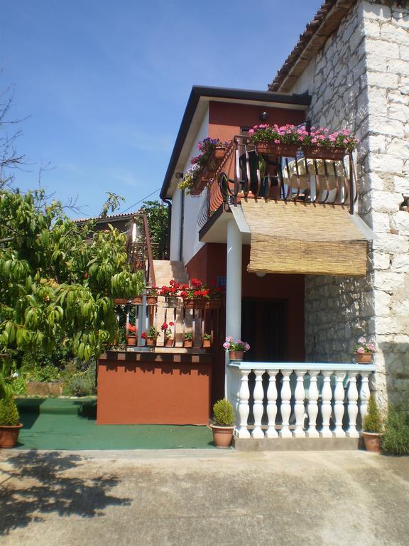 Apartments Katarina Umag Bagian luar foto